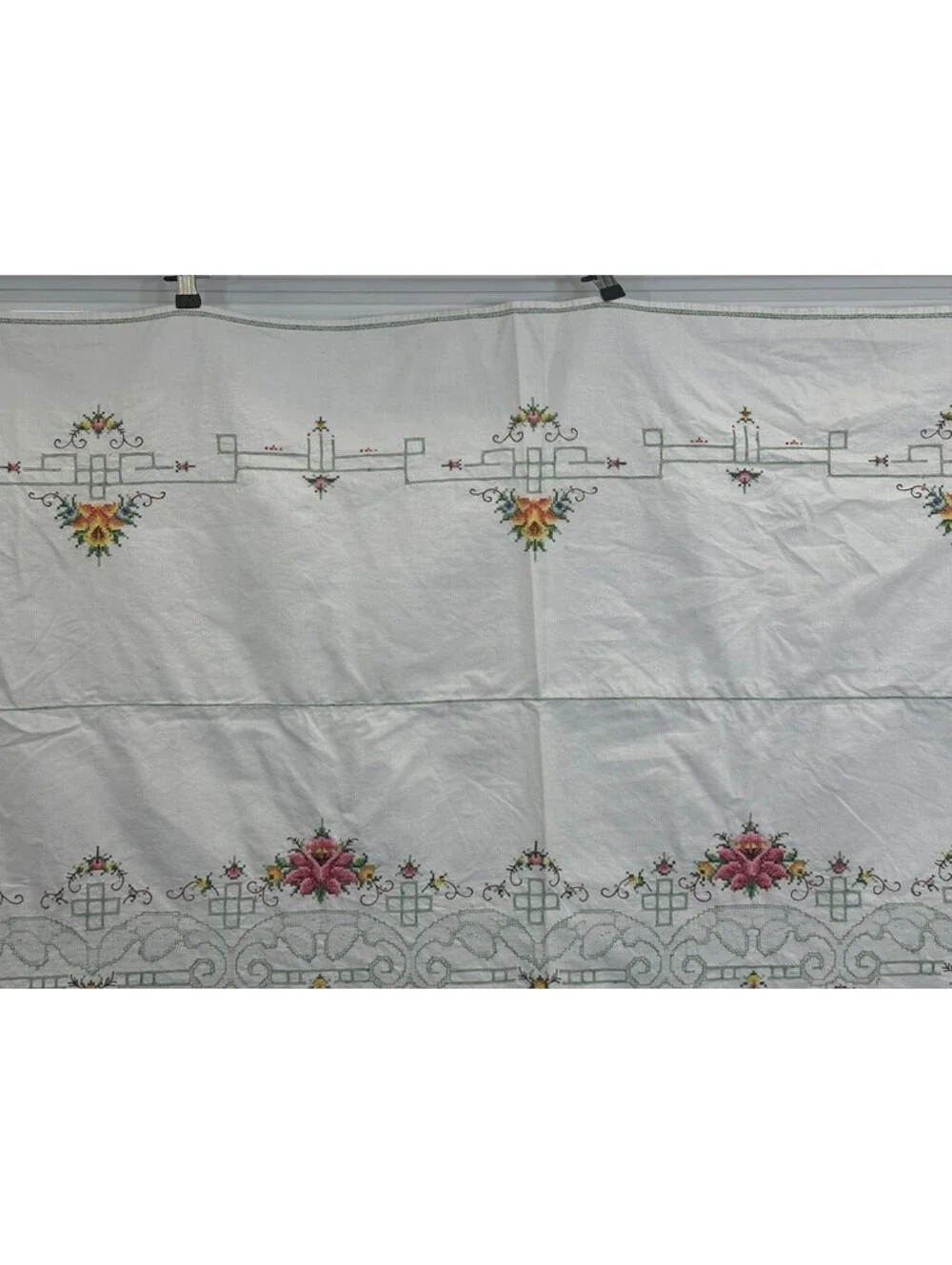 Vintage Geometric Floral Embroidery Cross Stitch Flowers Tablecloth Topper 63x96